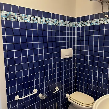 Monolocale Solana 6 Cavo